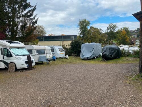 Foto - Stellplatz für Wohnmobil, Wohnwagen oder Boot.