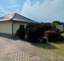 Einfamilienhaus Bungalowstil in ruhiger Lage OHNE Makler!!! - Gützkow