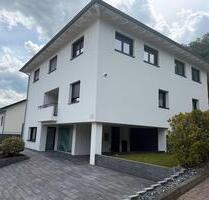 Exklusives EFH mit Pool in ruhiger Bestlage von Lörrach-Hauingen