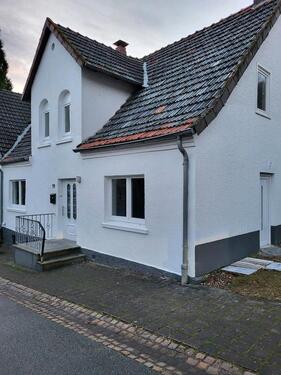 Foto - Saniertes Doppelhaushälfte zu vermieten