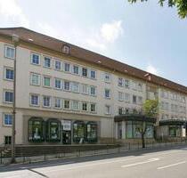 Urbanes Wohnglück: Viel Platz & Tageslicht direkt im Zentrum - Plauen