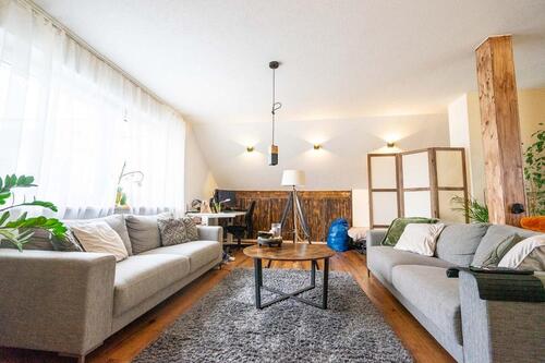 Foto - 2 Zimmer Dachgeschoßwohnung in Altheim (Alb)