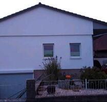 Haus zur Miete in Börln - 1.100,00&nbsp;EUR Kaltmiete, ca.&nbsp; 92,00&nbsp;m&sup2; in Dahlen (PLZ: 04774)