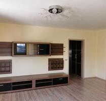 Attraktive 2-Zimmer-Wohnung - 670,00&nbsp;EUR Kaltmiete, ca.&nbsp; 63,00&nbsp;m&sup2; in Lautertal (PLZ: 96486)