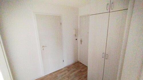 Foto - frisch renovierte 1-Zimmer Wohnung