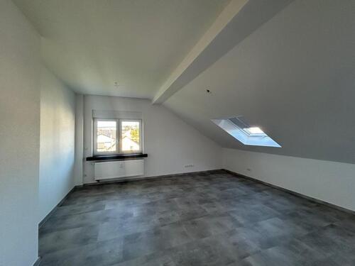 Foto - 2 Zimmer Dachgeschoßwohnung zur Miete in Sankt Katharinen