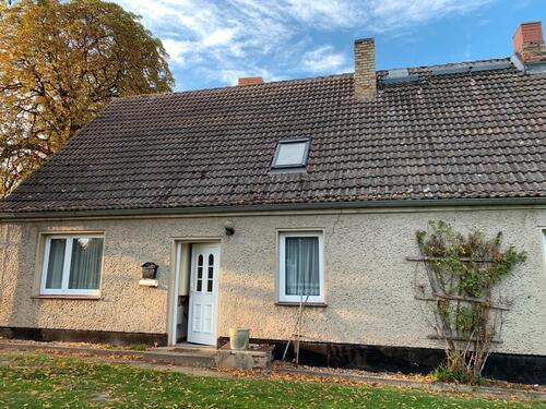 Foto - Sanierungsbedürftiges 3-Familienhaus, Grundstück ca. 2600qm