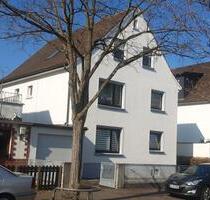 Charmantes 3-Familienhaus mit solider Rendite in Viernheim