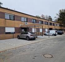 Modernes Büro mit einer Fläche von 20,5 m² inkl. Allgemeinflächenanteil - Neu-Isenburg