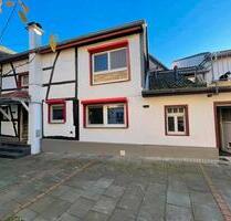 Haus zur Miete Mietwohnung 4 Zimmer Hof Garten 2 Stellplätze - Bad Münstereifel