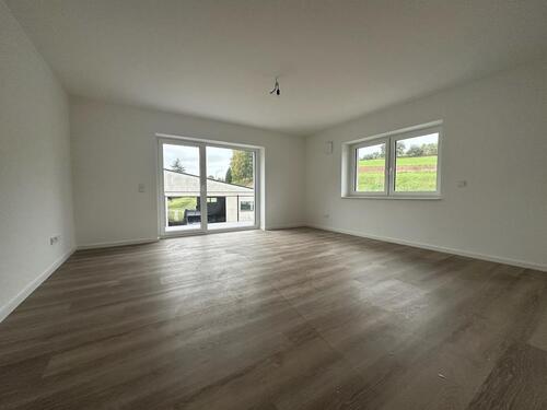 Foto - Helle 3-Zimmer Wohnung im kernsanierten Altbau mit Balkon und EBK