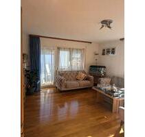 gepflegte 4-Zimmer-Wohnung mit grossem Balkon und EBK in Renchen - Offenburg Rammersweier
