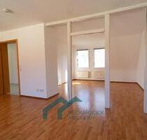 Zentraler geht es nicht! Moderne 3,5-Zimmer-Wohnung - sofort bezugsfrei - Stuttgart Stuttgart-Süd
