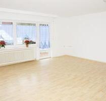 Renovierte 2,5 Zimmerwohnung mit Balkon in Eppstein-Ehlhalten