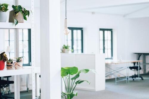 Foto - Coworking Arbeitsplätze auf unserem Campus mitten im Grünen - All-in-Miete