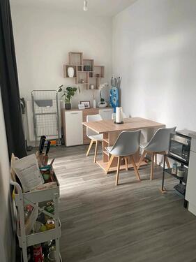 Foto - Möbliertes 1ZKB-Apartment mit Balkon unbefristet ab Dezember