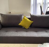 Zentral gelegene, moderne 1-Zimmer-Wohnung mit Terrasse - Köln Ehrenfeld Zentral gelegene, moderne 1-Zimmer-Wohnung mit Terrasse - Köln Ehrenfeld