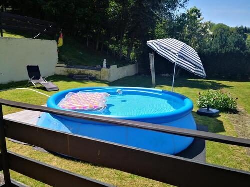 Foto - Einfamilienhaus mit ELW, am Wald gelegen........