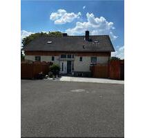 Haus mit 2 Wohneinheiten und Garten – ideal für Mehrgenerationen - Donnersdorf