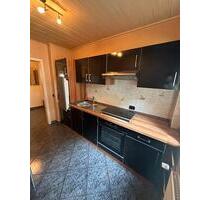 Lichtdurchflutete 3-Zimmer-Maisonette mit TG-Stellplatz - Bad Vilbel