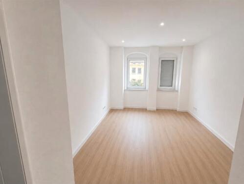 Foto - 3-Zi-Whg. in Altbau, Erstbezug nach Renovierung, Nbg-Gleißhammer