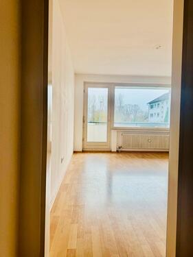 Foto - 2-ZKB Whg. mit Balkon im Bi-Westen !