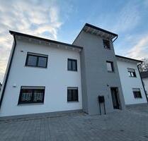 Traumwohnung in Bad Gögging - 1.400,00&nbsp;EUR Kaltmiete, ca.&nbsp; 120,00&nbsp;m&sup2; in Neustadt an der Donau (PLZ: 93333)