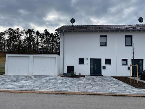 Foto - 5 Zimmer Etagenwohnung zur Miete in Langenenslingen