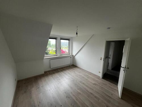 Foto - Dachgeschoßwohnung in Nübel zur Miete