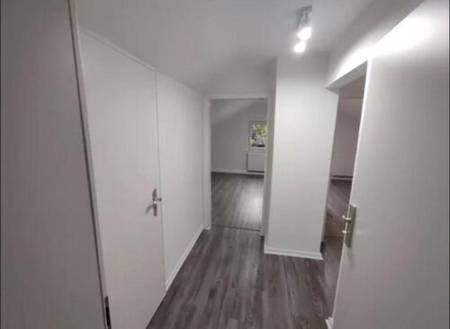 Foto - Schöne 2,5-Zimmer-Dachgeschosswohnung