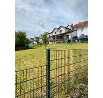 Doppelhaushälfte mit Terrasse und Garten - Schöffengrund