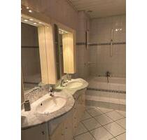 Hochwertige Maisonette-Wohnung mit Kamin, Wintergarten & Balkon - Gelsenkirchen Gelsenkirchen-Mitte