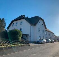 Wohnung ab 1 November! - 800,00&nbsp;EUR Kaltmiete, ca.&nbsp; 150,00&nbsp;m&sup2; in Malborn (PLZ: 54426)