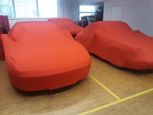 Foto - 2 Stellplätze für Oldtimer oder Sportwagen in beheizter Halle