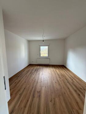 Foto - 6 Zimmer Maisonettenwohnung zur Miete in Helmenzen