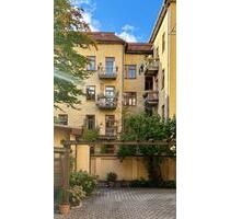 2 Büroplätze in gemütlicher Bürogemeinschaft in Giesing frei! - München Au-Haidhausen