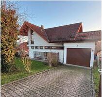 Einfamilienhaus mit ELW - 675.000,00&nbsp;EUR Kaufpreis, ca.&nbsp; 261,00&nbsp;m&sup2; in Eberstadt (PLZ: 74246)
