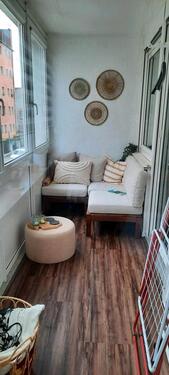 Foto - helle 2,5 Zimmer zu vermieten; zentral mit Wintergarten