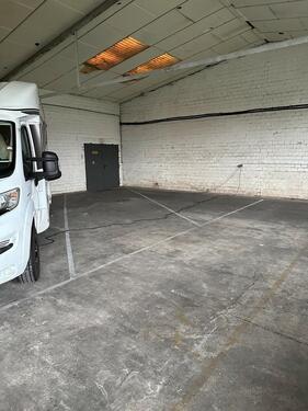 Foto - Stellplatz PKW - 36,00&nbsp;EUR Miete,