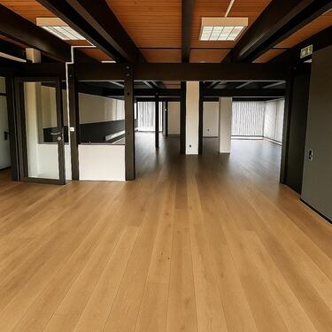 Foto - Bürofläche Praxisfläche (185 qm) mit großzügiger Dachterrasse