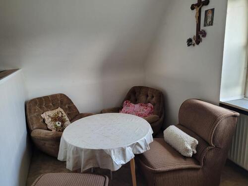 Foto - 2 teilmöblierte Dach-Zimmer mit Badmitnutzung in 66640 Hofeld