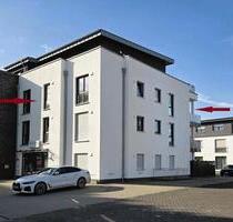 Neuwertige 4 Zimmer Wohnung mit großem Balkon in Sennelager. - Paderborn