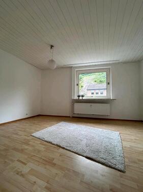 Foto - Gemütliche zentrale 62qm 3-Zi-Wohnung mit Tageslichtbad,