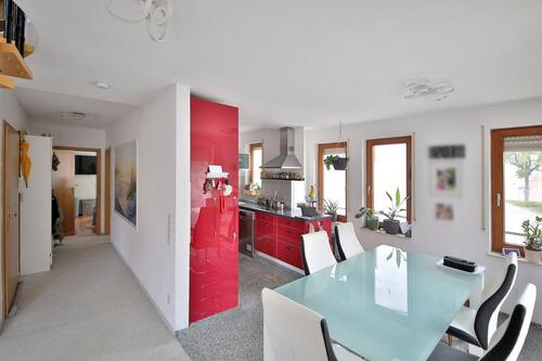 Foto - 5 Zimmer Etagenwohnung in Wiernsheim