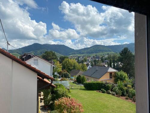Foto - Zimmer Dachgeschosswohnung beste Lage Zell-Weierbach