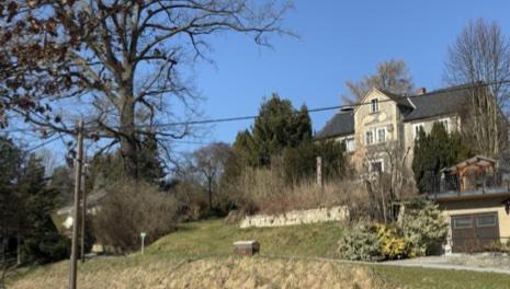 Foto - Grundstück mit Haus - 39.000,00&nbsp;EUR Kaufpreis, ca.&nbsp; 70,00&nbsp;m&sup2;