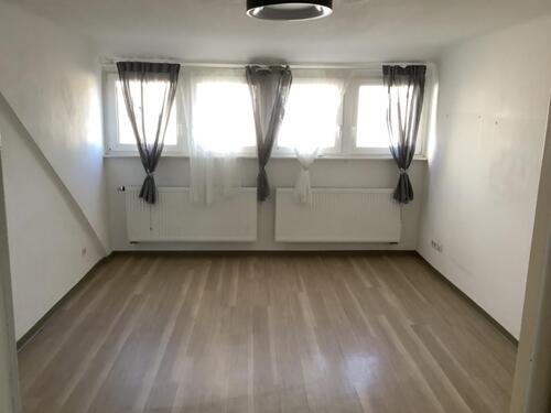 Foto - 3 Zimmer, Diele, Küche, Bad, Stellplatz in Dillingen - ab sofort