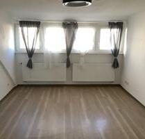 3 Zimmer, Diele, Küche, Bad, Stellplatz in Dillingen - ab sofort - Dillingen (Saar)