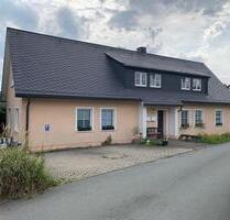 DoppelhaushälfteEigentumswohnung mit Garten und Stellplatz - Falkenstein/Vogtland
