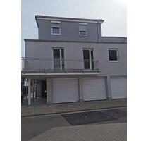 Moderne 3-Zimmer-Wohnung mit Balkon, Stellplatz - Sankt Ingbert